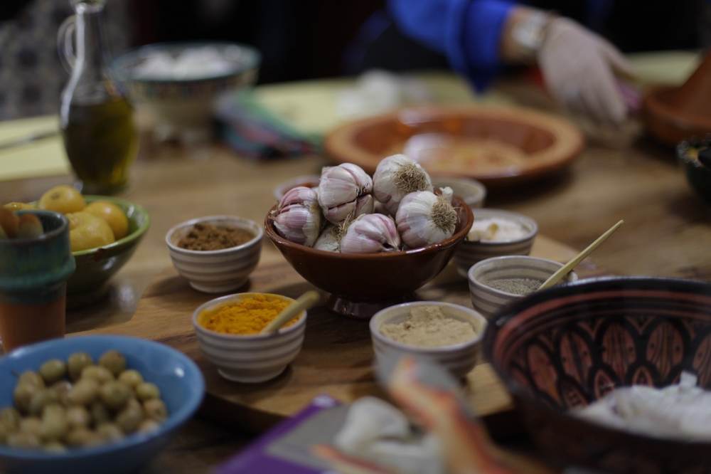 Moroccan spices, garlic and olives